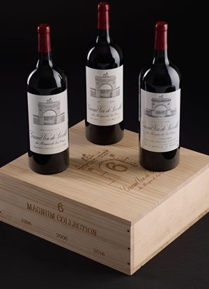 Château Léoville Las-Cases Château Léoville Las-Cases Mixedcase Magnum Ex Chateau 